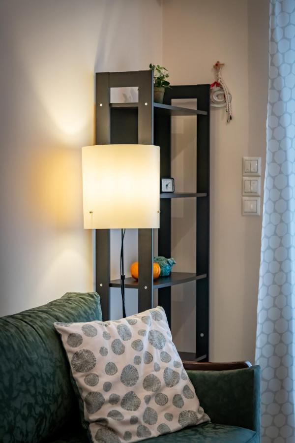 Flat In Excellent Location With Private Parking Appartement Athene Buitenkant foto